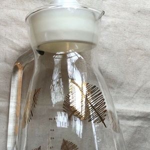 Vintage Mid Century Modern Gold Clear Pyrex Glass Serving Large Pitcher 9" Tall